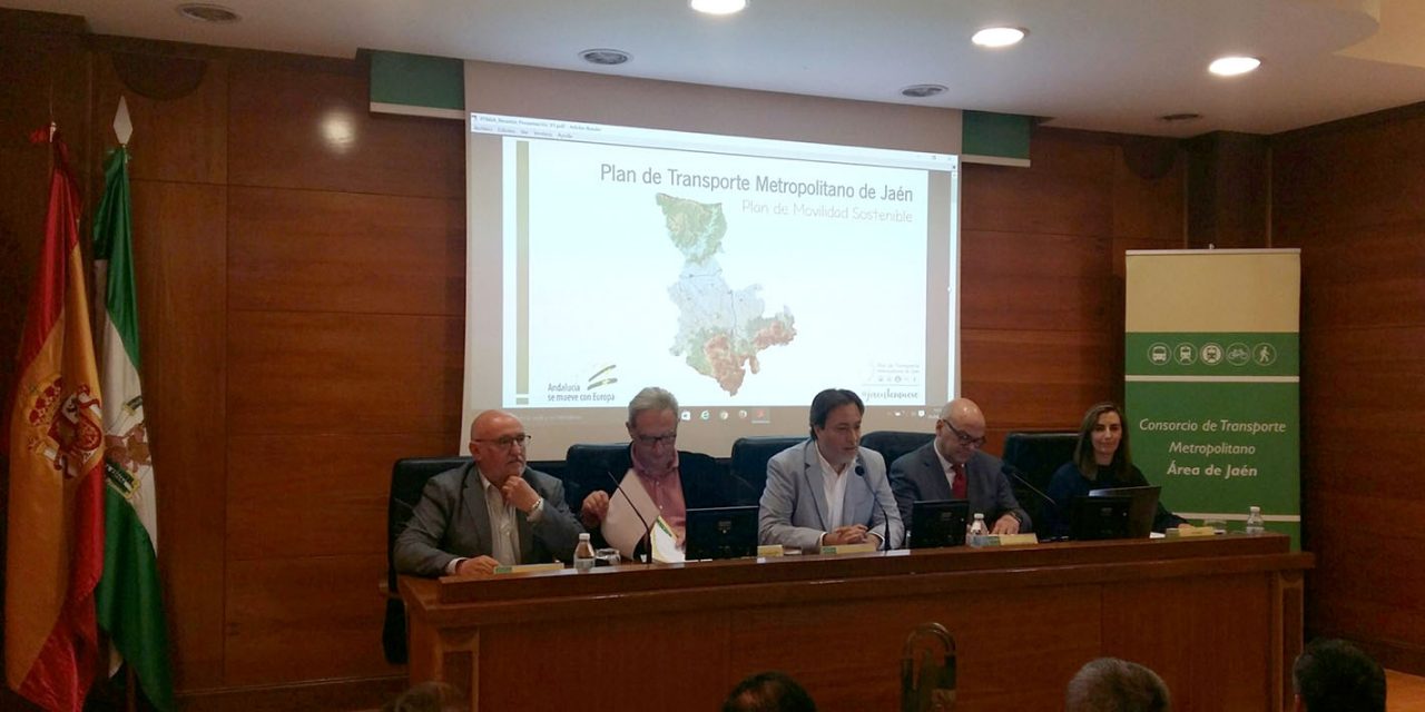 La Junta informa a Martos sobre el nuevo Plan de Transporte Metropolitano de Jaén
