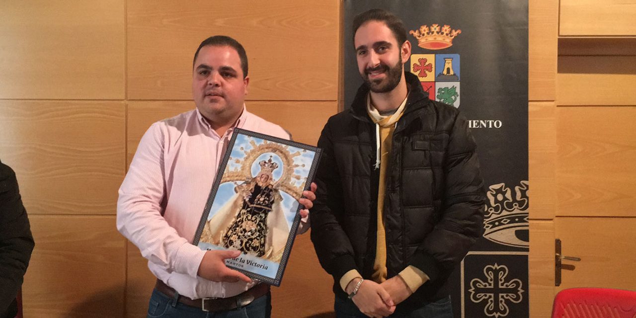 Ayuntamiento y  Cofradía de Mª Santísima de la Victoria firman un convenio para el arreglo de la ermita