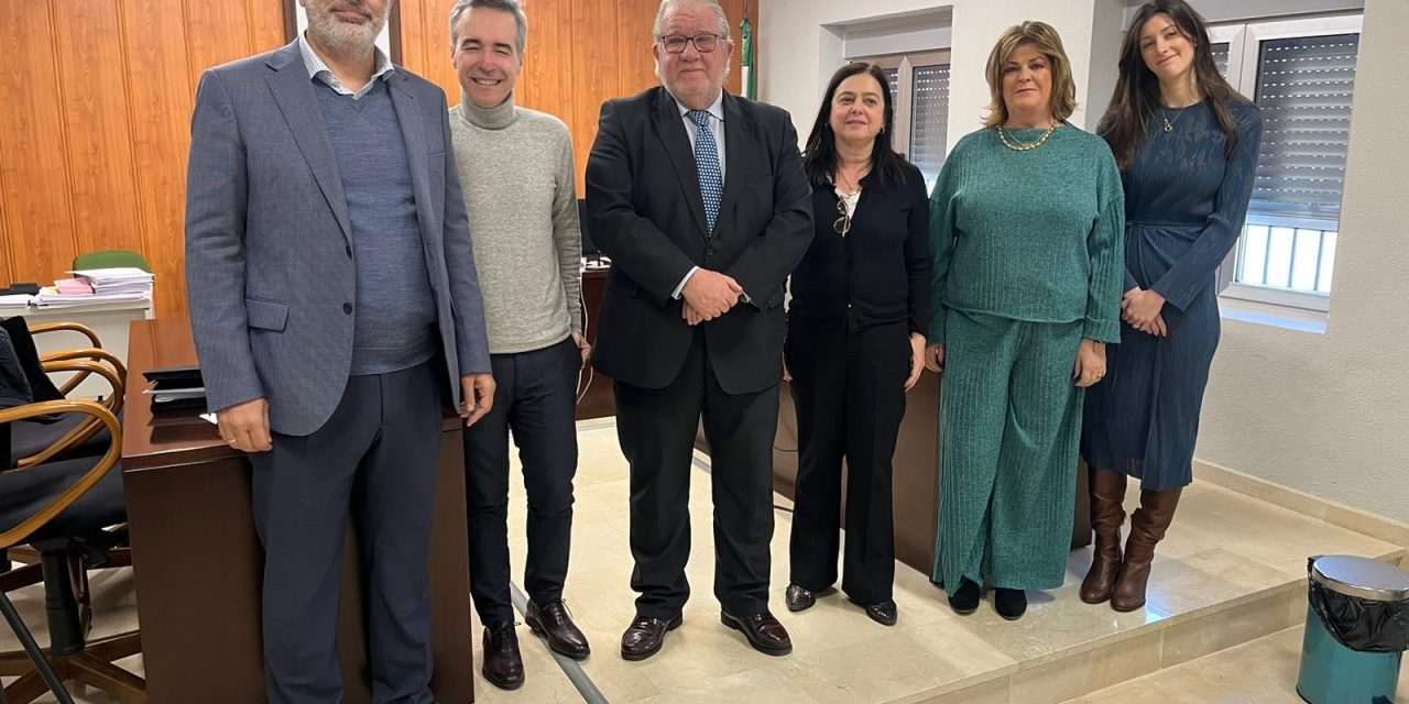 La Consejería de Justicia refuerza la plantilla del Registro Civil de la localidad de Martos